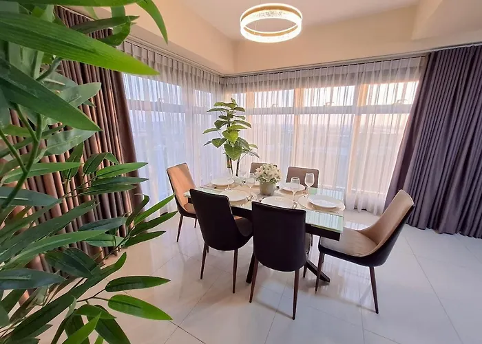 Apartamento 2br Wide -93sqm -pet -freeparking -picc,moa,wtc,ccp,airport Manila