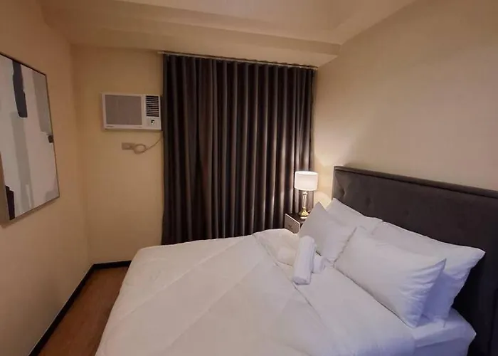 2br Wide -93sqm -pet -freeparking -picc,moa,wtc,ccp,airport * Manila