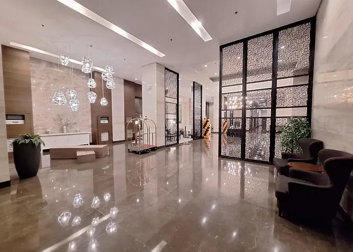 2br Wide -93sqm -pet -freeparking -picc,moa,wtc,ccp,airport * Manila
